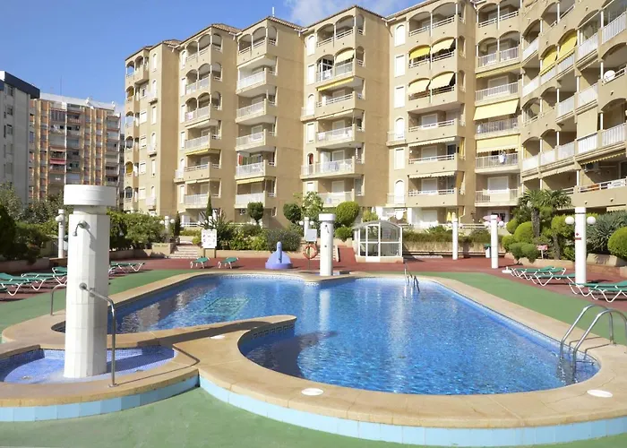 Edificio Apolo 7 Apartment *