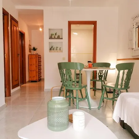 Edificio Apolo 7 Appartement *